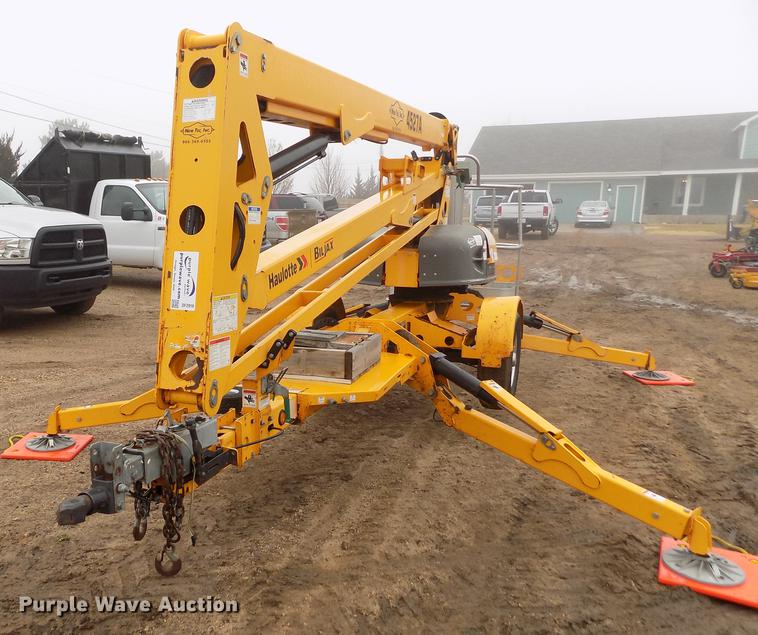 image for item DF2916 2011 Biljax 4527A boom lift