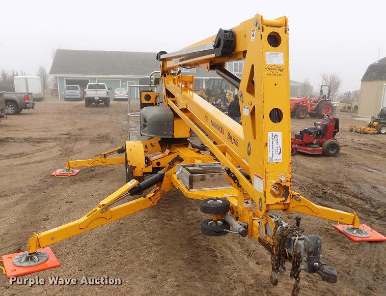 image for item DF2916 2011 Biljax 4527A boom lift
