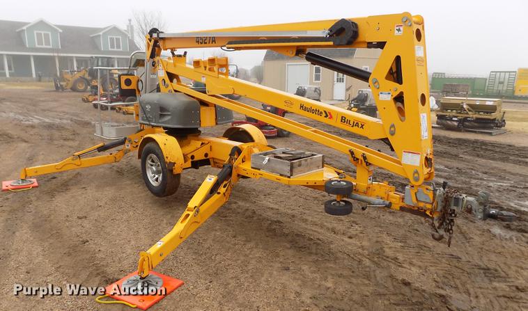 image for item DF2916 2011 Biljax 4527A boom lift
