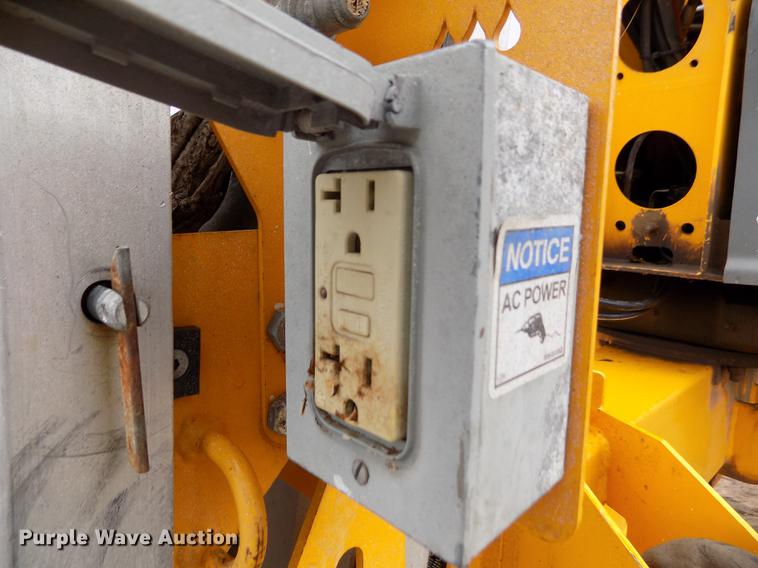 image for item DF2916 2011 Biljax 4527A boom lift