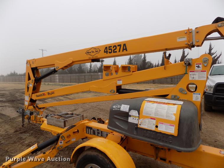 image for item DF2916 2011 Biljax 4527A boom lift