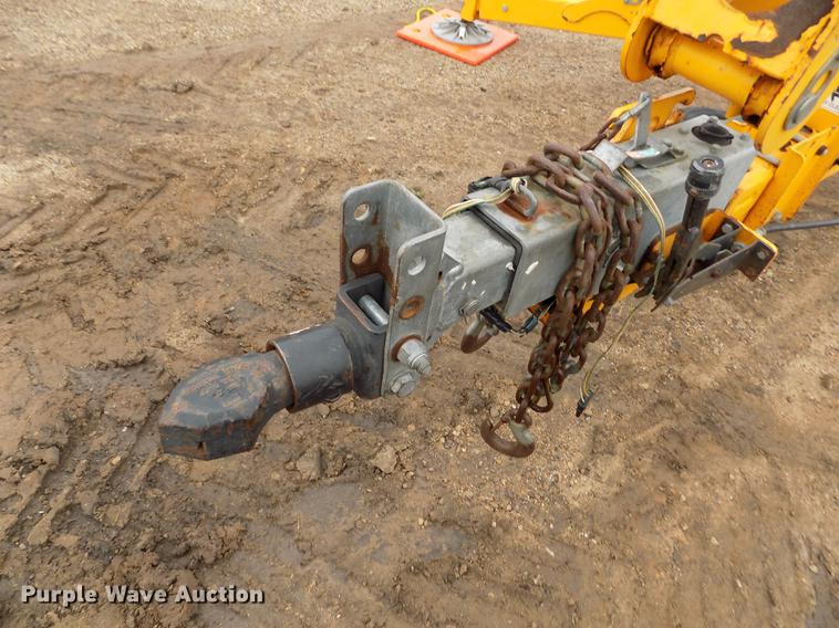 image for item DF2916 2011 Biljax 4527A boom lift