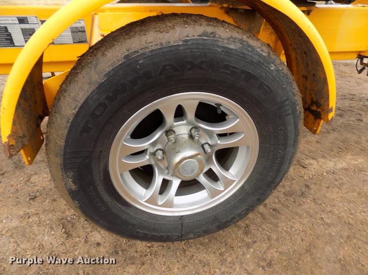 image for item DF2916 2011 Biljax 4527A boom lift