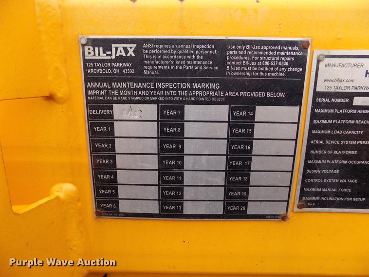 image for item DF2916 2011 Biljax 4527A boom lift