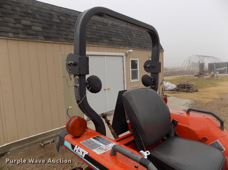 image for item DF2917 Kubota L3410 MFWD tractor