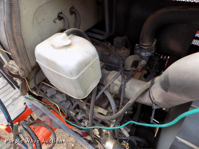 image for item DF2917 Kubota L3410 MFWD tractor