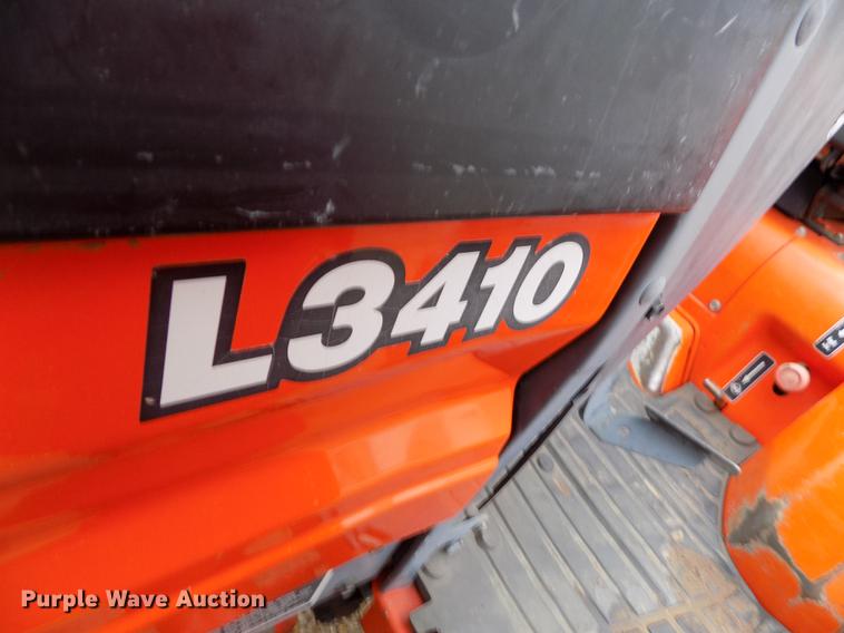 image for item DF2917 Kubota L3410 MFWD tractor