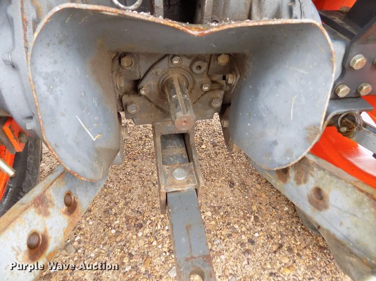 image for item DF2917 Kubota L3410 MFWD tractor