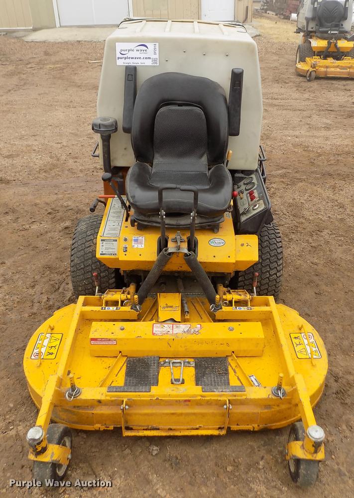 image for item DF2918 Walker MDDGHS ZTR lawn mower