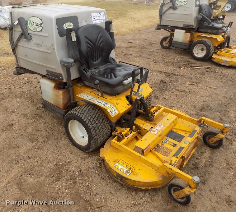 image for item DF2919 Walker MDDGHS ZTR lawn mower