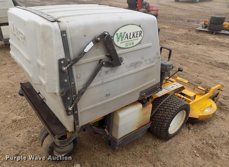 image for item DF2919 Walker MDDGHS ZTR lawn mower