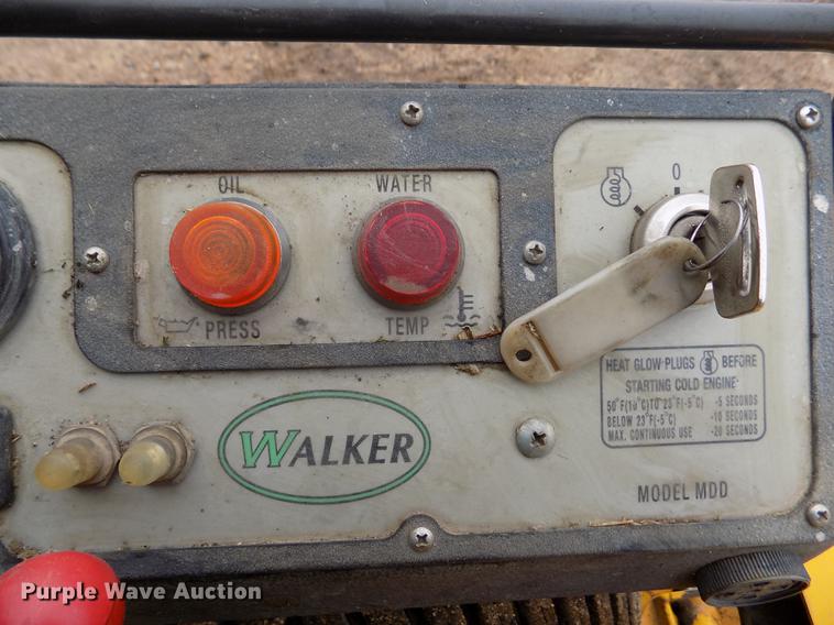 image for item DF2919 Walker MDDGHS ZTR lawn mower