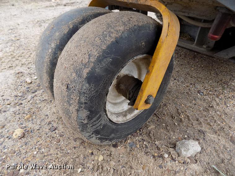 image for item DF2919 Walker MDDGHS ZTR lawn mower