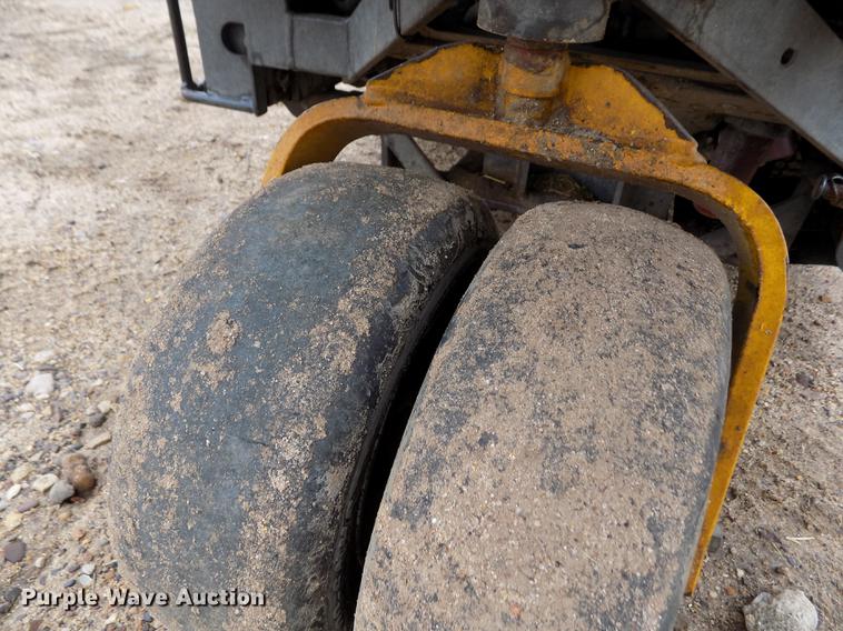 image for item DF2919 Walker MDDGHS ZTR lawn mower