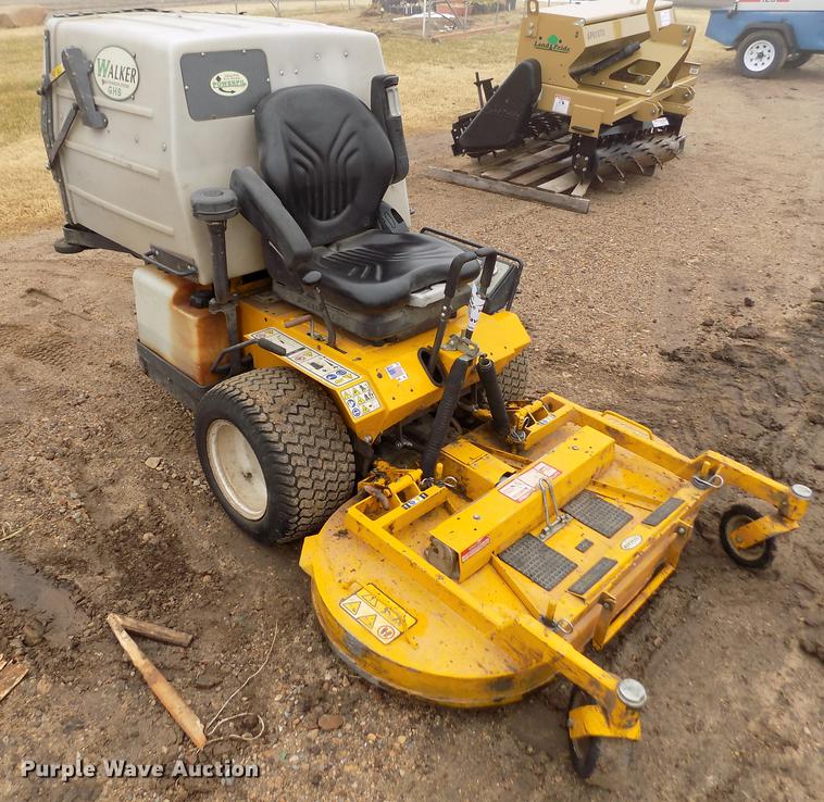 image for item DF2920 Walker MDDGHS ZTR lawn mower