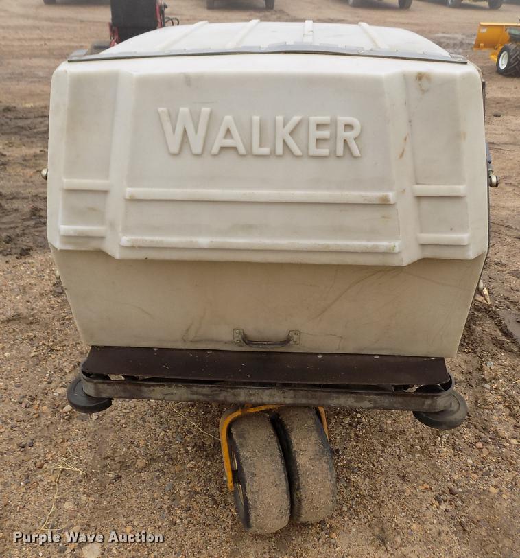 image for item DF2920 Walker MDDGHS ZTR lawn mower