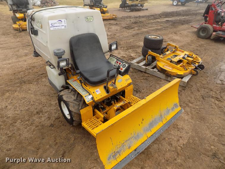 image for item DF2922 Walker MTGHS ZTR lawn mower