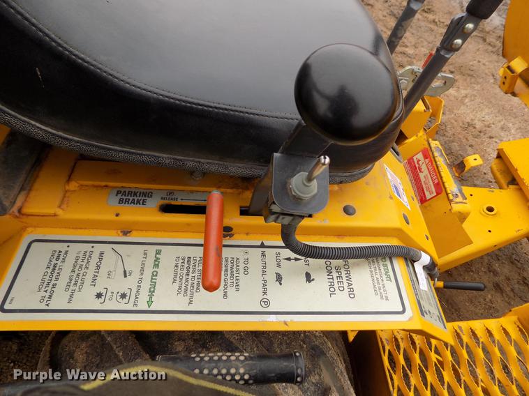 image for item DF2922 Walker MTGHS ZTR lawn mower