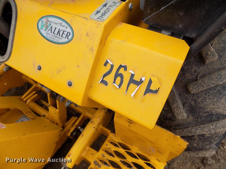 image for item DF2922 Walker MTGHS ZTR lawn mower