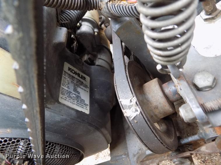 image for item DF2922 Walker MTGHS ZTR lawn mower