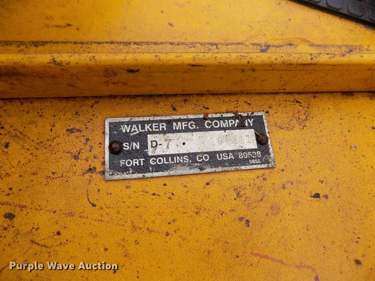 image for item DF2922 Walker MTGHS ZTR lawn mower