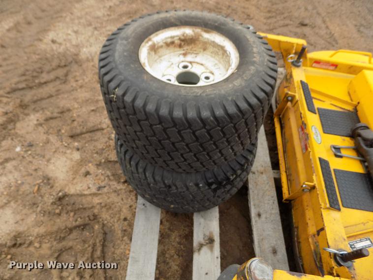 image for item DF2922 Walker MTGHS ZTR lawn mower