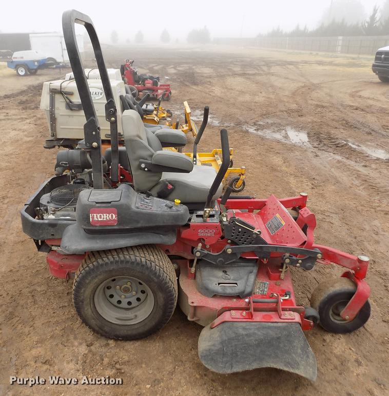 image for item DF2923 Toro Z-Master 6000 series ZTR lawn mower