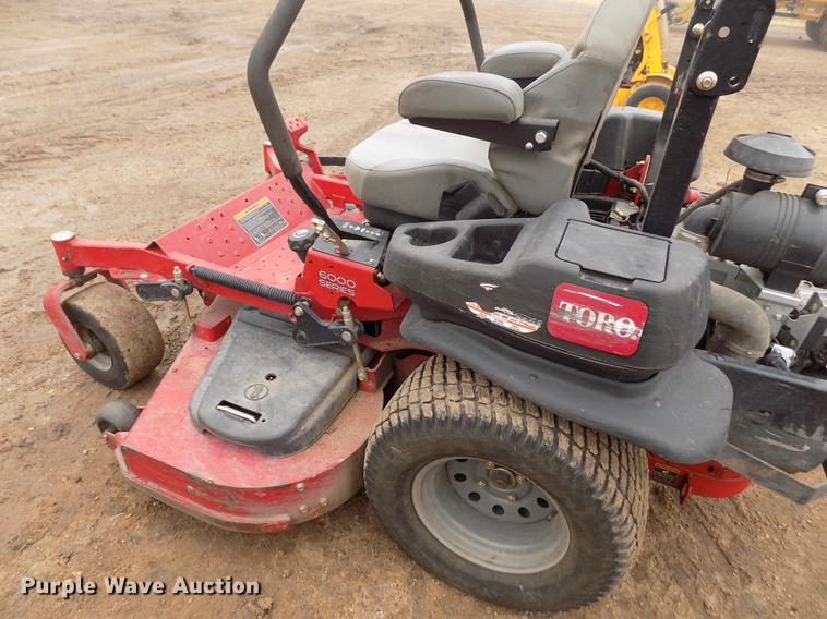 image for item DF2923 Toro Z-Master 6000 series ZTR lawn mower