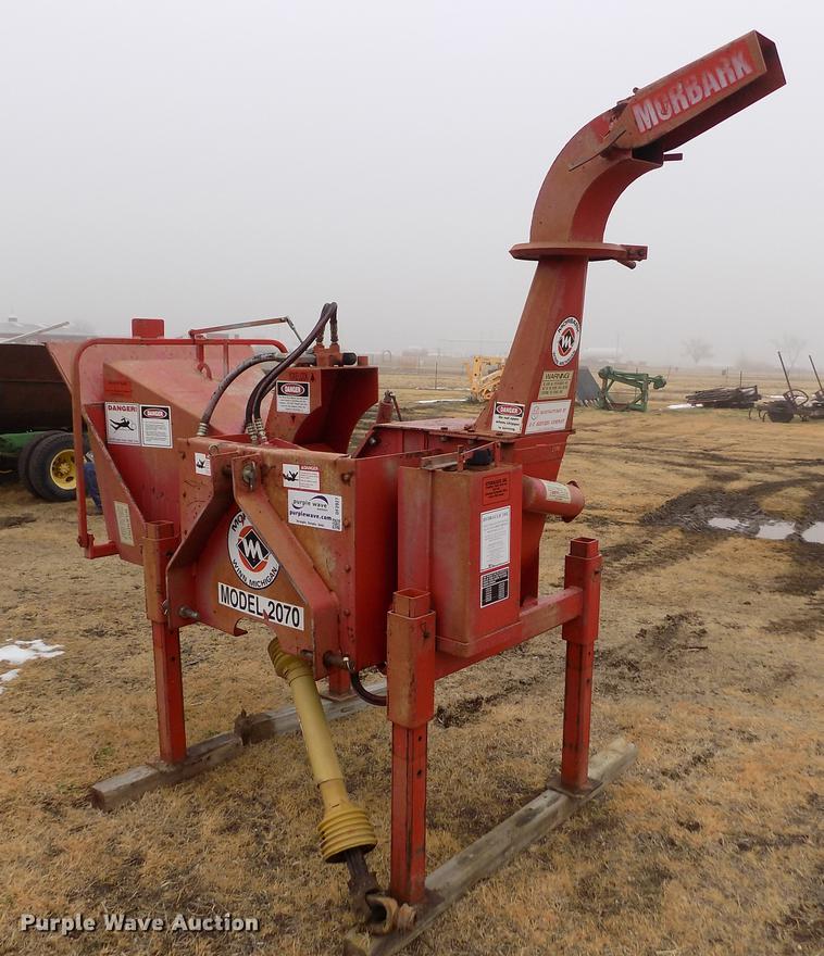 image for item DF2927 Morbark 2070 wood chipper