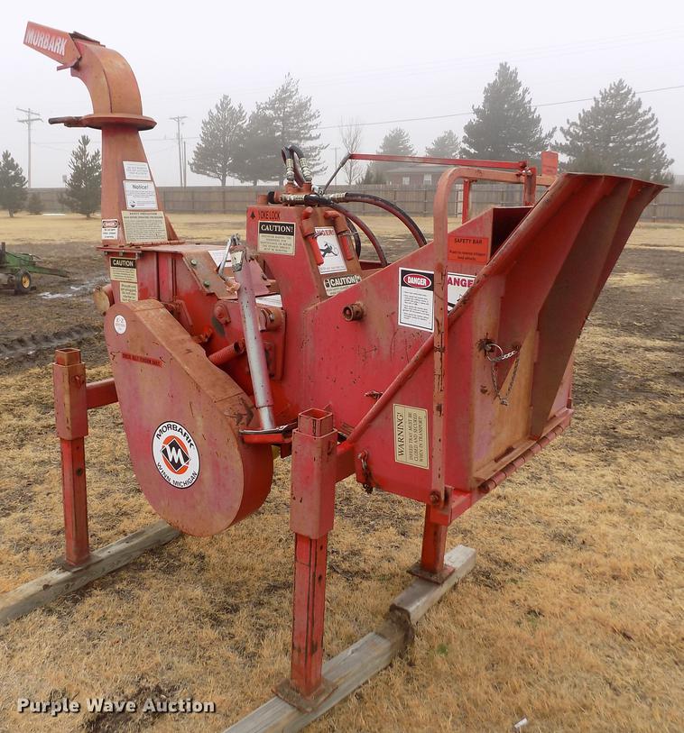 image for item DF2927 Morbark 2070 wood chipper