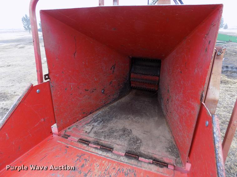 image for item DF2927 Morbark 2070 wood chipper