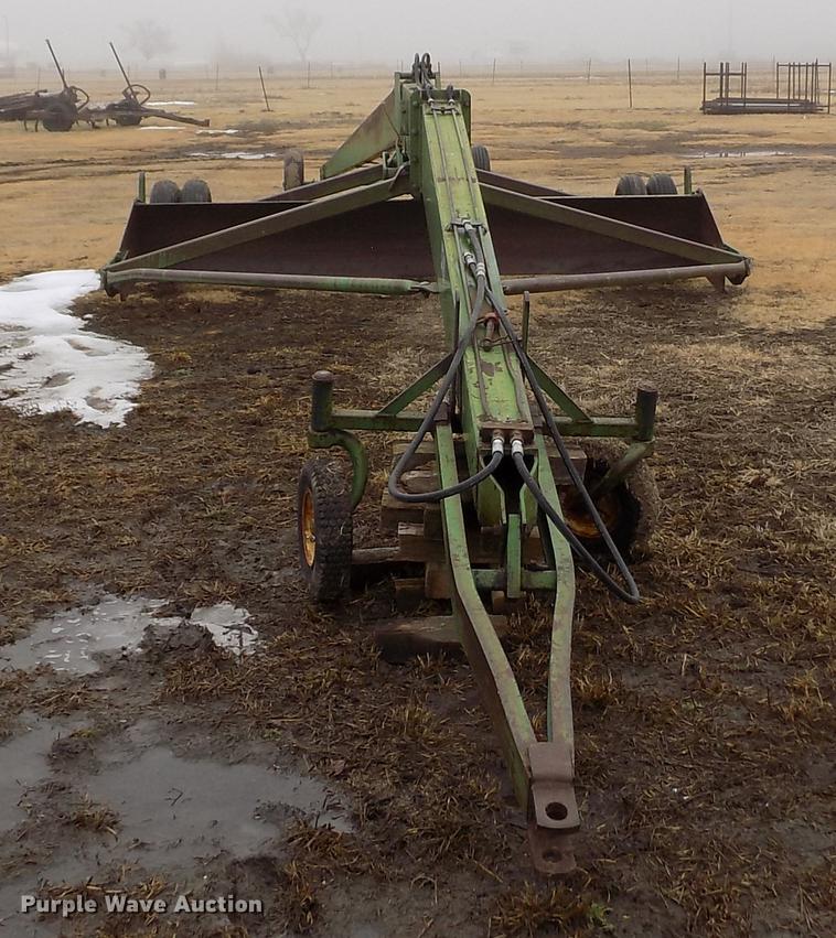 image for item DF2928 John Deere 940-02 land planer