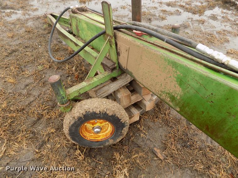 image for item DF2928 John Deere 940-02 land planer