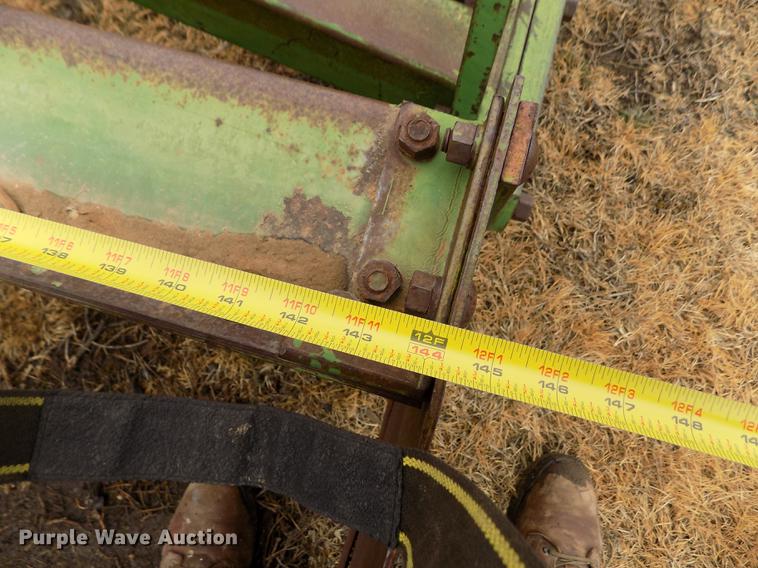 image for item DF2928 John Deere 940-02 land planer