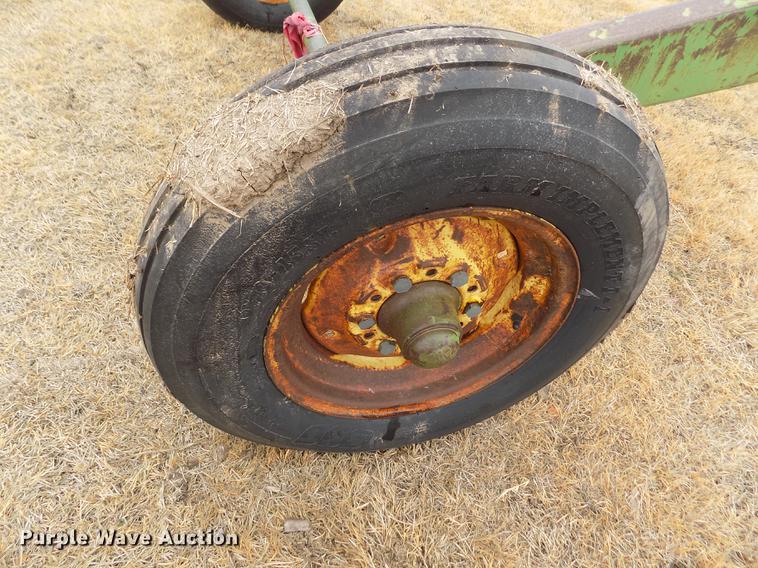 image for item DF2928 John Deere 940-02 land planer