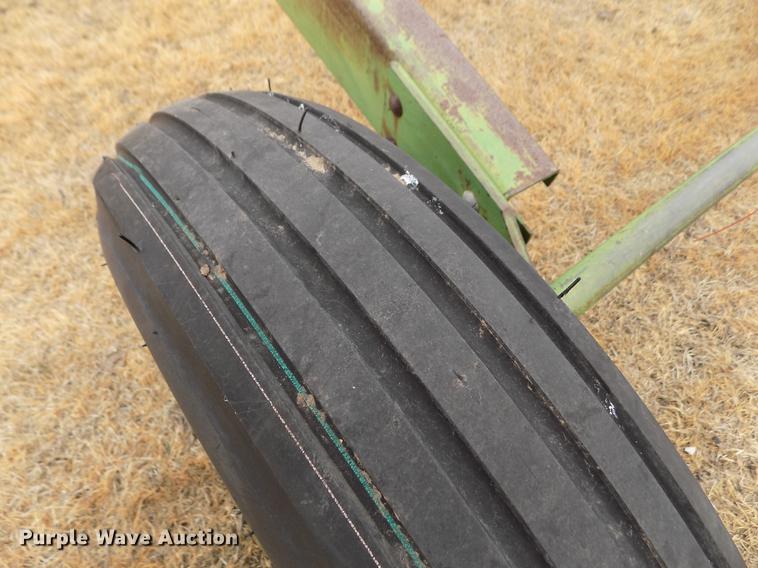 image for item DF2928 John Deere 940-02 land planer