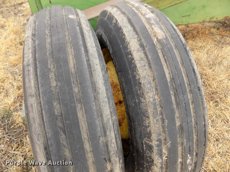 image for item DF2928 John Deere 940-02 land planer