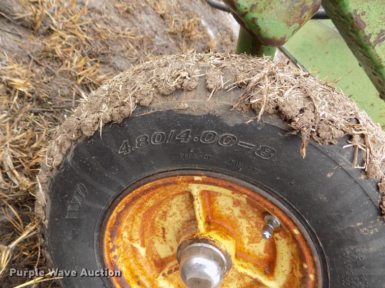 image for item DF2928 John Deere 940-02 land planer