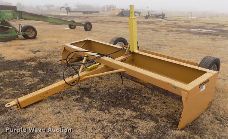 image for item DF2929 Husky DSH12 box blade