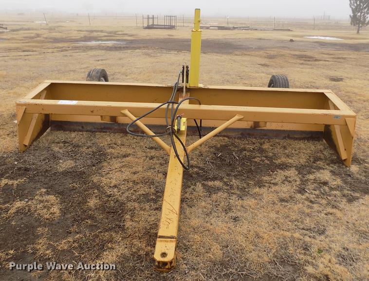 image for item DF2929 Husky DSH12 box blade