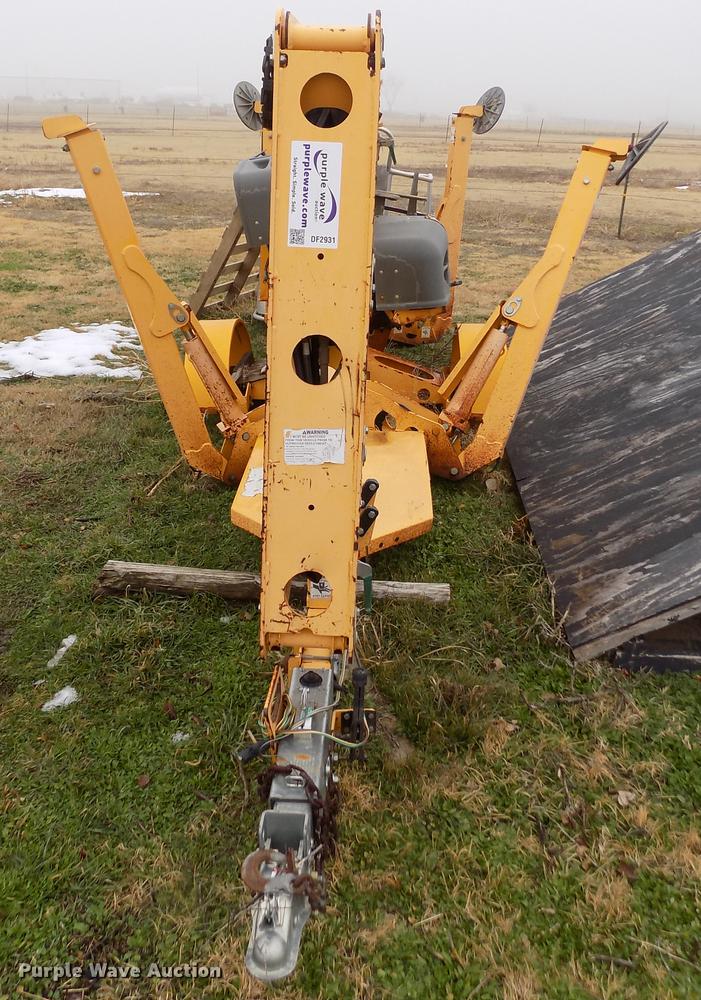 image for item DF2931 2006 Biljax 4527A boom lift