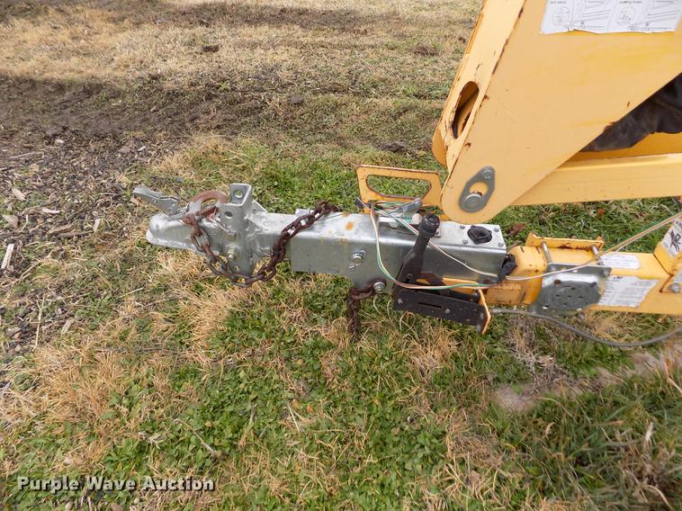 image for item DF2931 2006 Biljax 4527A boom lift