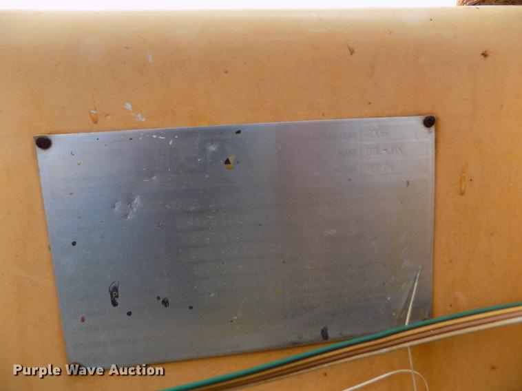 image for item DF2931 2006 Biljax 4527A boom lift