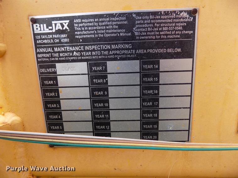 image for item DF2931 2006 Biljax 4527A boom lift