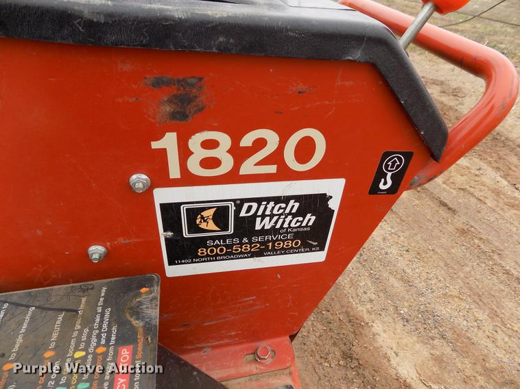 image for item DF2932 2007 Ditch Witch 1820 trencher