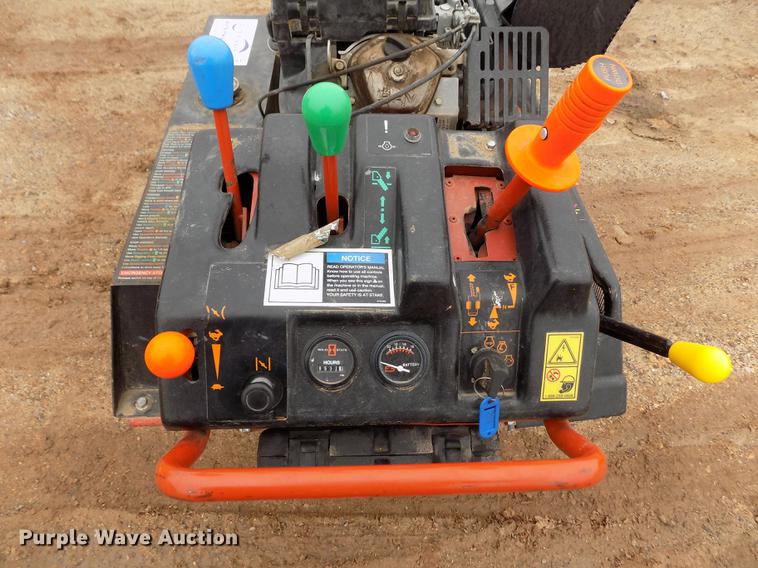 image for item DF2932 2007 Ditch Witch 1820 trencher