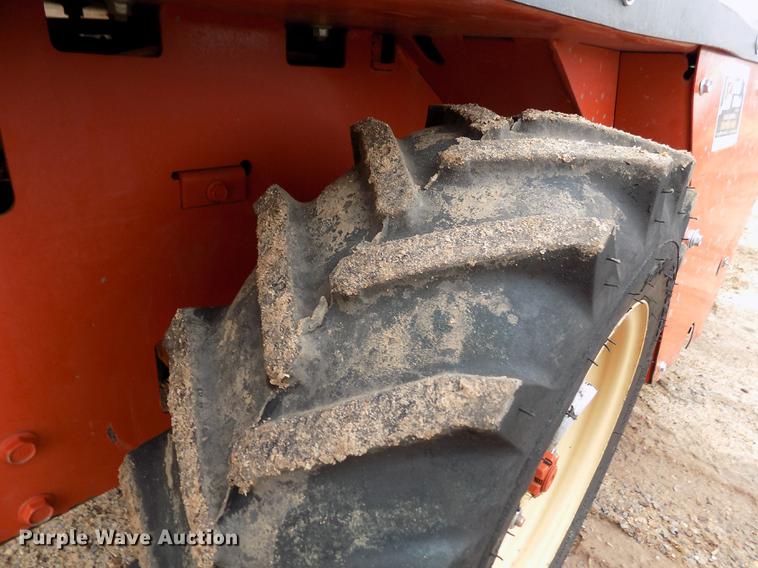 image for item DF2932 2007 Ditch Witch 1820 trencher