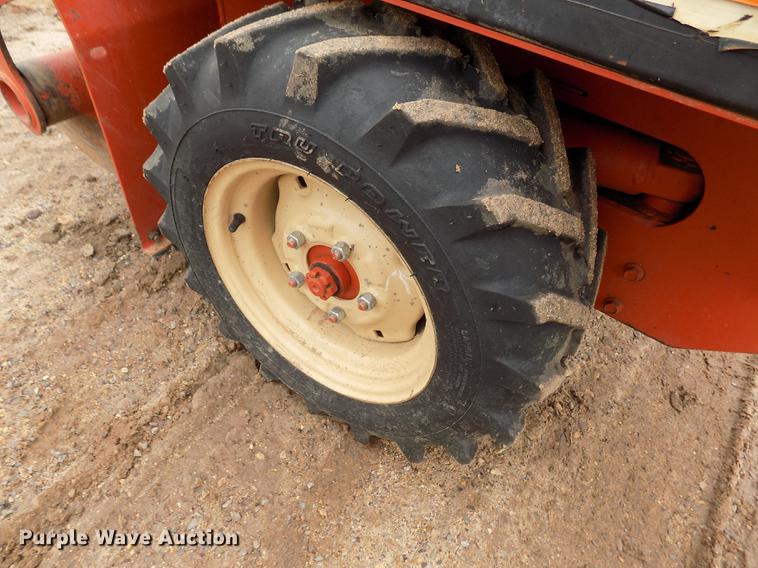 image for item DF2932 2007 Ditch Witch 1820 trencher
