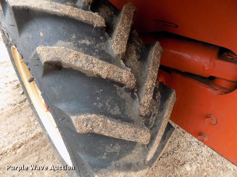 image for item DF2932 2007 Ditch Witch 1820 trencher