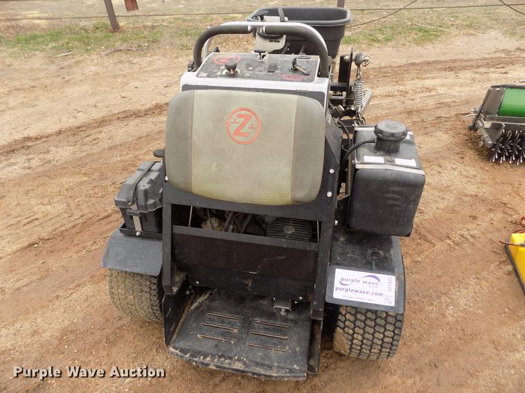 image for item DF2933 LT Rich Products Z-Plugger ZTR aerator